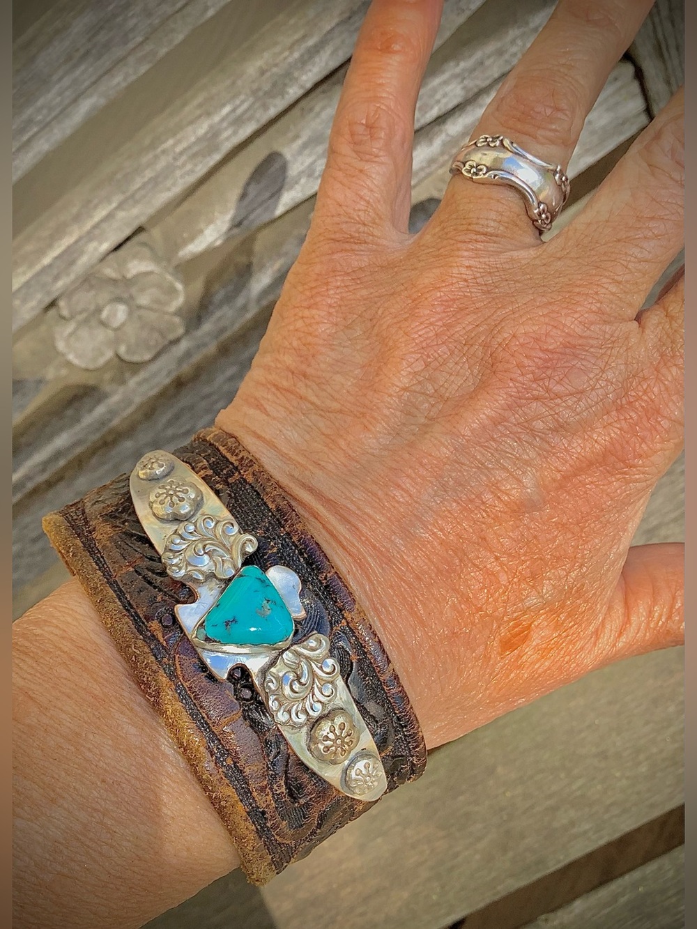 Thunderbird leather bracelet, up to 7” wrist - Picture 10 of 10